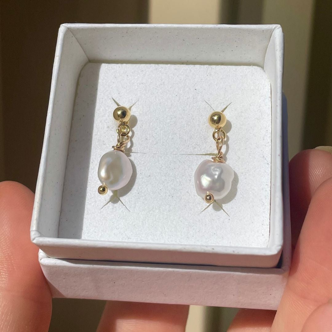 Keshi Pearl Studs Aurum I